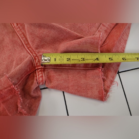 Zgy Denim Washed Red Super HiRise Loose 100% Cotton Raw Edge Jean Shorts Size 30 - Picture 7 of 8